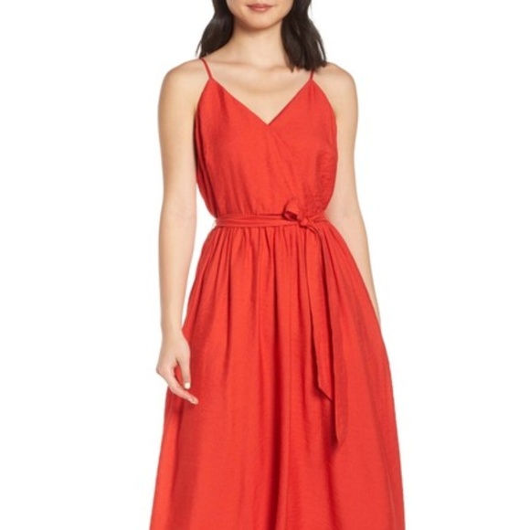 Chelsea28 Dresses & Skirts - Chelsea 28 Faux Wrap Midi Dress